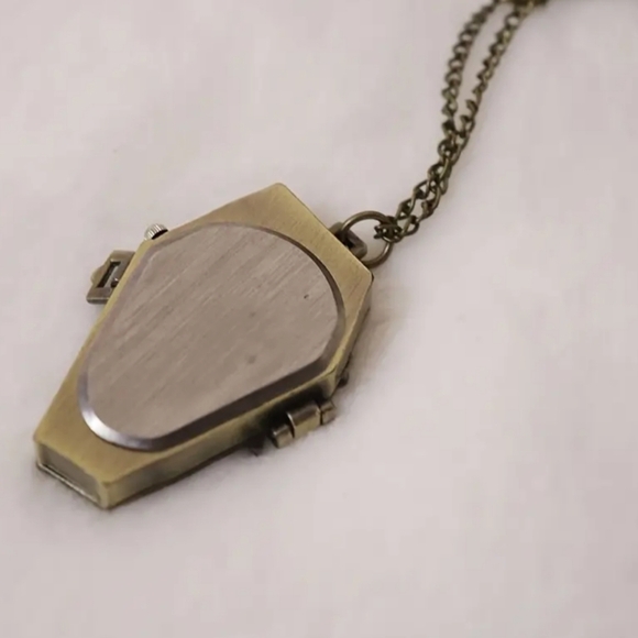 New Tim Burton nightmare before Christmas pocket watch coffin skeleton n… main image 7